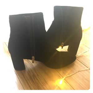 Mark Fisher Black Velvet Books